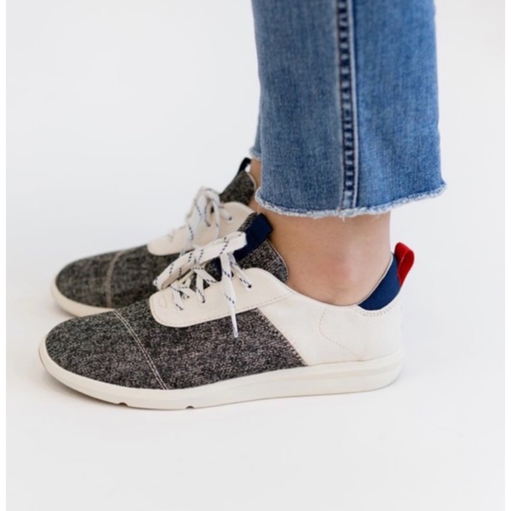TOMS Cabrillo Sneakers in Birch Technical Size 8.5